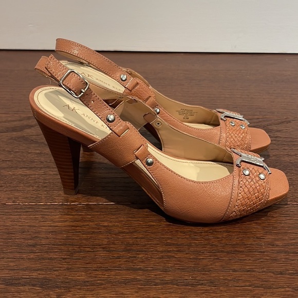 Anne Klein Women’s Brown Peep Toe Heels Size 8.5 - Picture 4 of 7